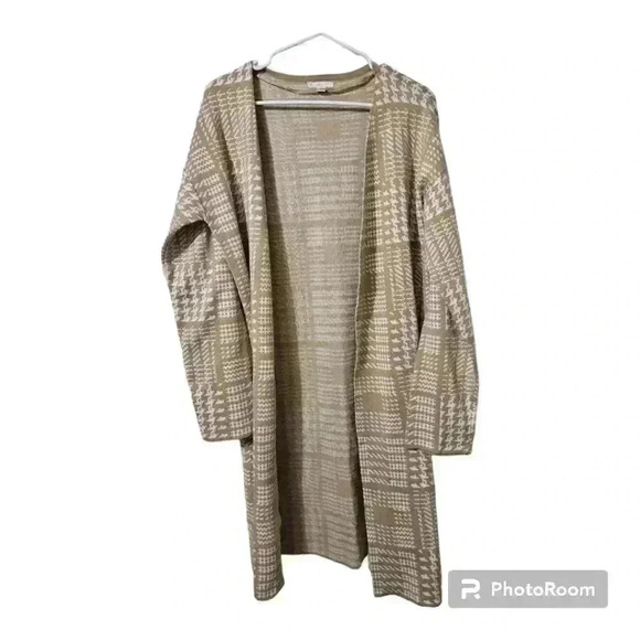 est. 1946 Sweaters - NWOT- womens cardigan!